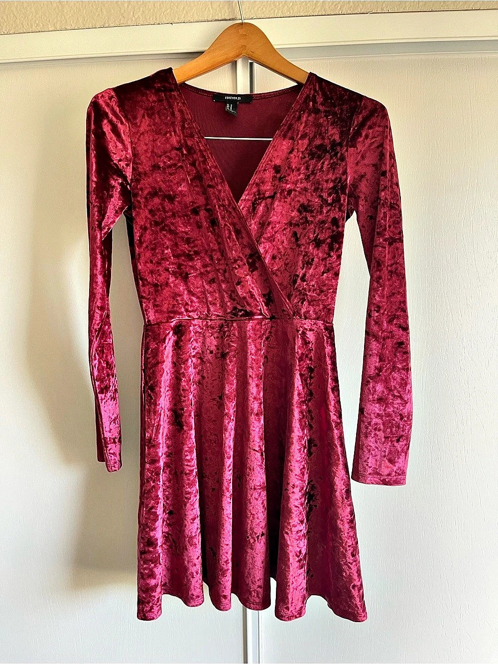 Forever 21 Velvet Long-Sleeve Wrap Skater Dress Pink Medium